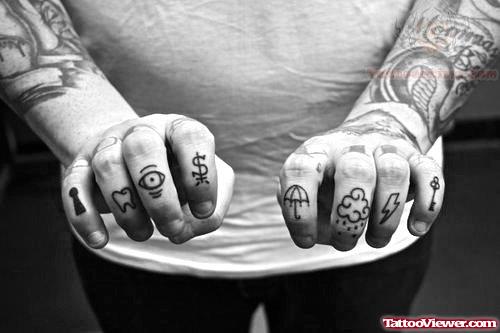 Geek Black And White Tattoos On Fingers