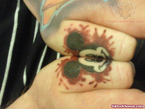 Mickey Mouse Haed Tattoo on Fingers