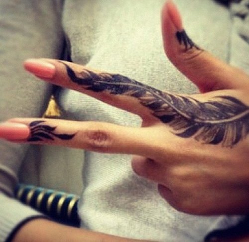Grey Ink Feathers Finger Tattoos