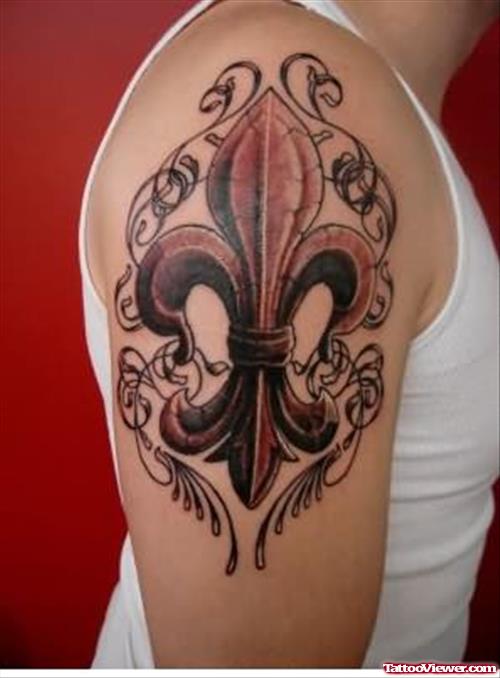 Shoulder Fleur De Lis Tattoo