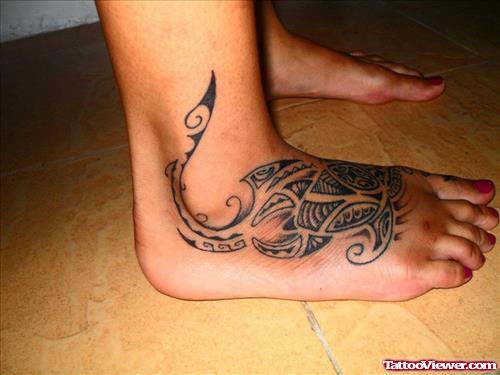 Tribal Tattoo On Girl Right Foot