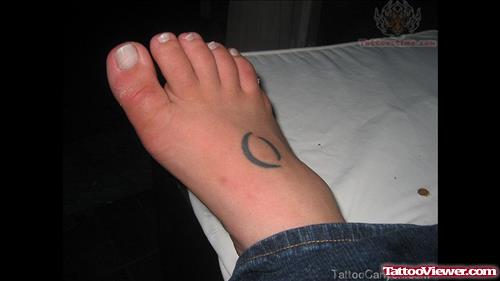 Black Ink Right Foot Tattoo