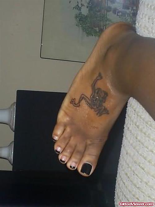 Red Frog Tattoo On Foot