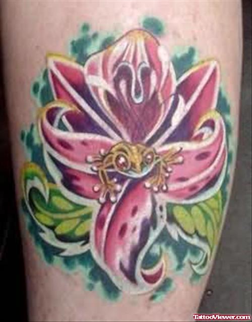 Tattoo Of Frog  On Flowers