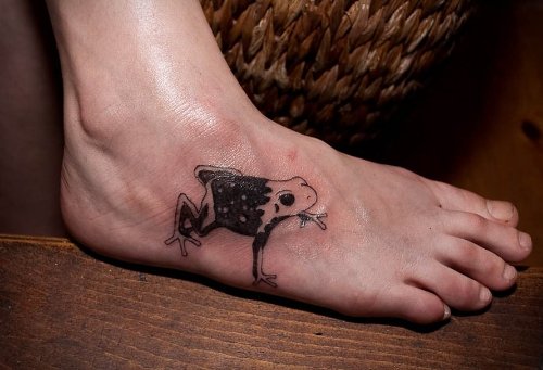 Black Frog Tattoo On Foot