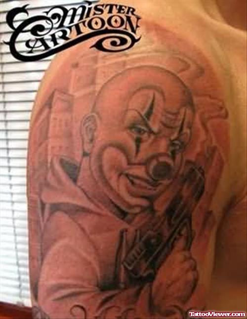 Grey Ink Gangsta Tattoo on Man Right Shoulder