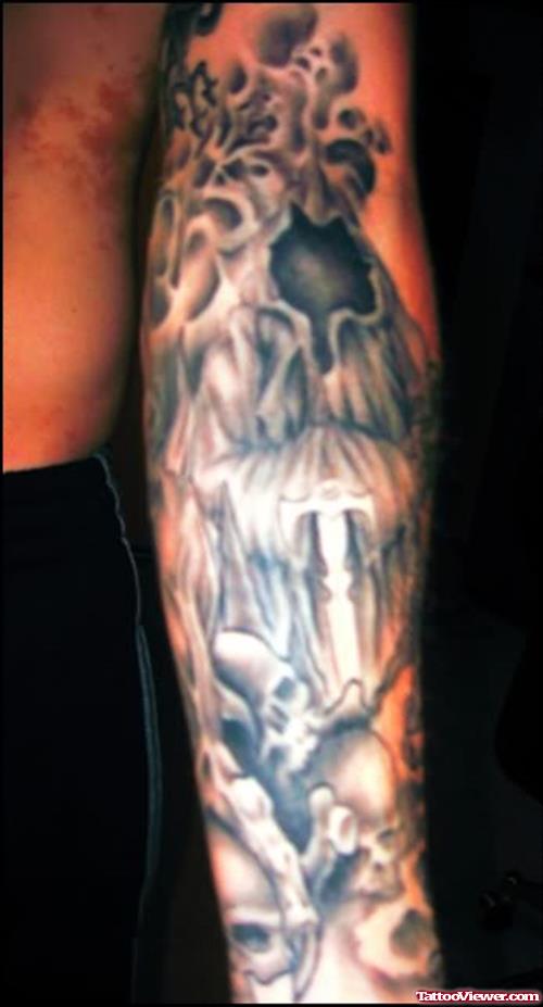 Wonderfull Gragoyle Tattoo On Arm