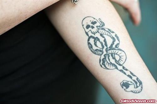 Grey Ink Skull Snake Geek Tattoo On Left Arm
