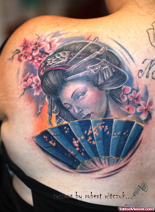 Color Flowers and Geisha With Fan Tattoo On Back Shoulder