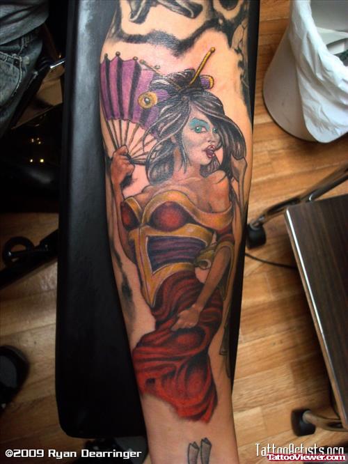 Color Ink Geisha Tattoo On Right Arm