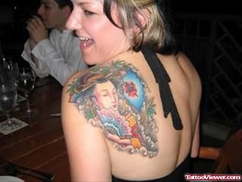 Geisha Beautiful Tattoo On Back Shoulder