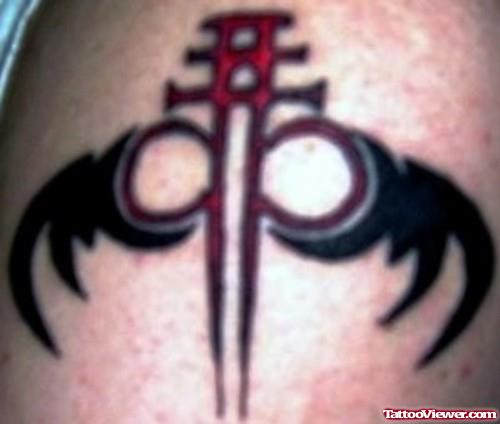 Tribal Gothic Tattoo On Shoulder