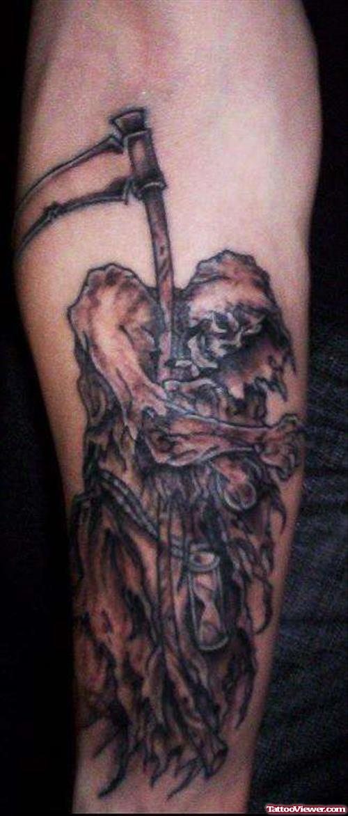 Classic Grey Ink Grim Reaper Tattoo On Sleeve