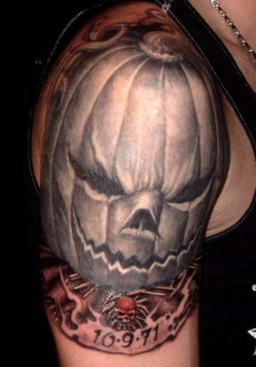Pumpkin Halloween Tattoo On Man Right Shoulder