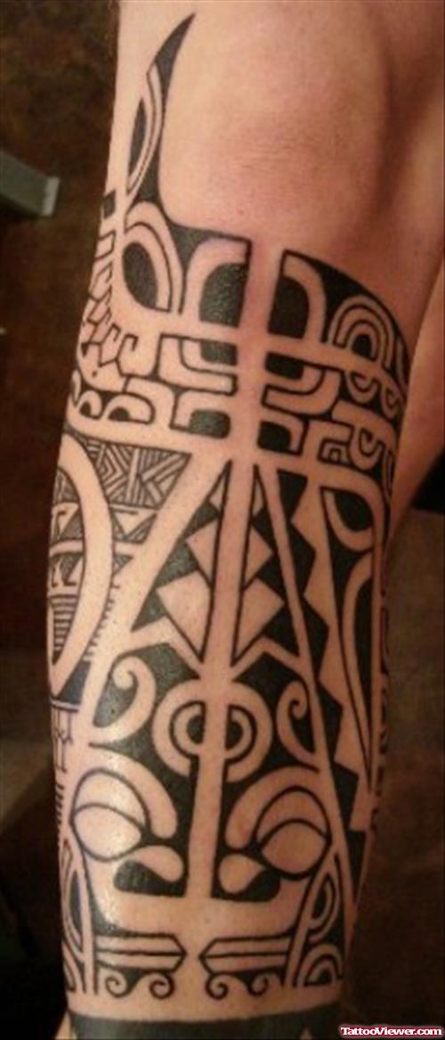 Hawaiian Tattoo On Leg For Men