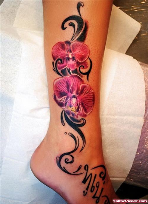 Color Flowers and Tribal Hawaiian Tattoo On Leg