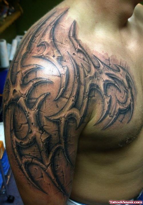 3D Tribal Hawaiian Tattoo On Right Shoulder and Chest