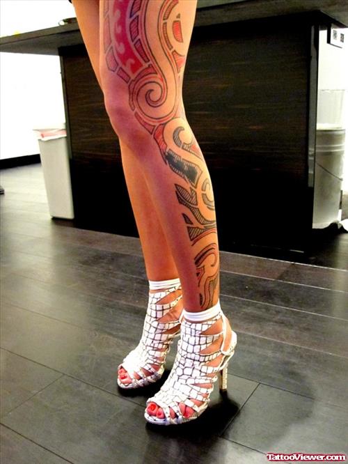 Amazing Colored Hawaiian Tattoo On Girl Left Leg