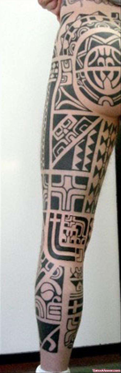 Hawaiian Tattoo On Man Left Leg