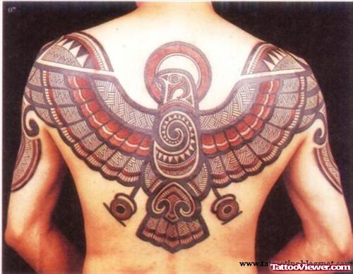 Hawaiian Tattoo On Man Upperback