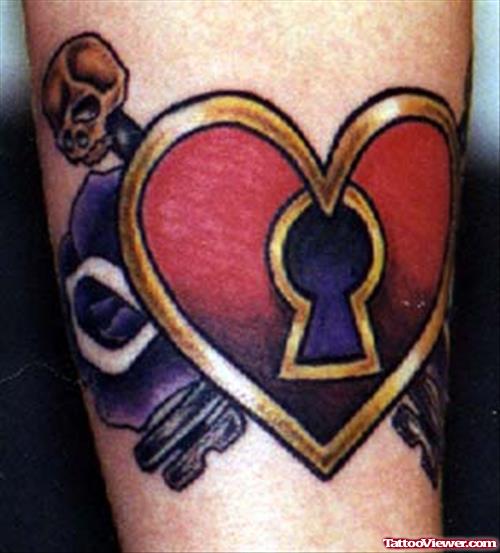 Awesome Lock Heart Tattoo