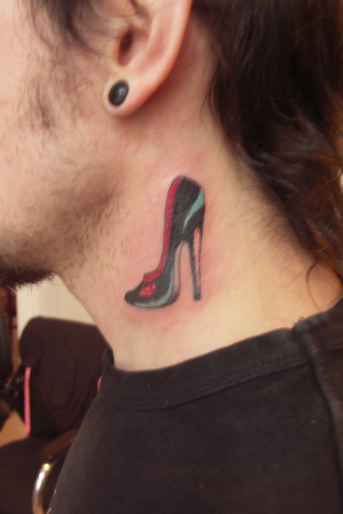 Color Ink Heel Tattoo On Neck