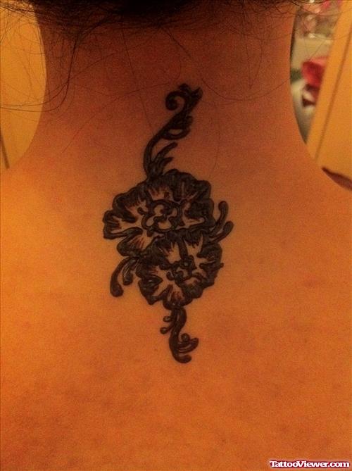 Henna Flowers Tattoos On Nape