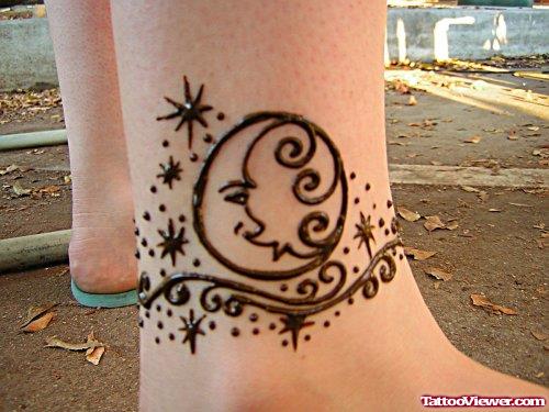 Moon And Sun Henna Tattoo On Right Leg