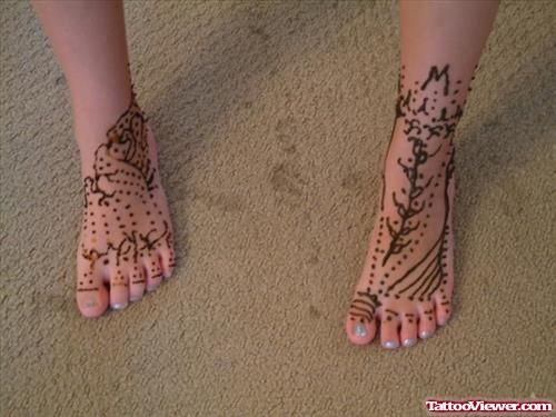 Left Foot Henna Tattoo For Girls