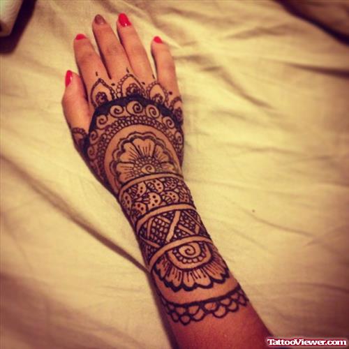 Henna Tattoo On Right Arm For Girls