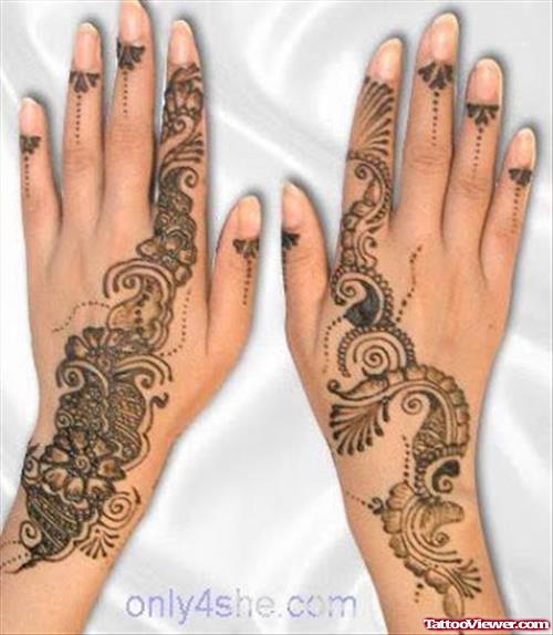 Henna Tattoos on Back Hands For Girls