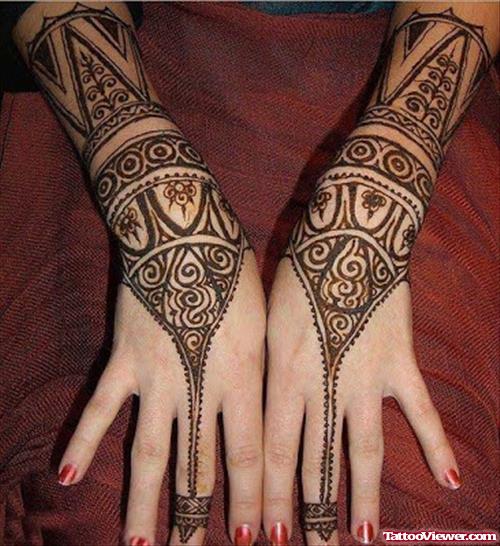 Girl With Hand Henna Tattoos