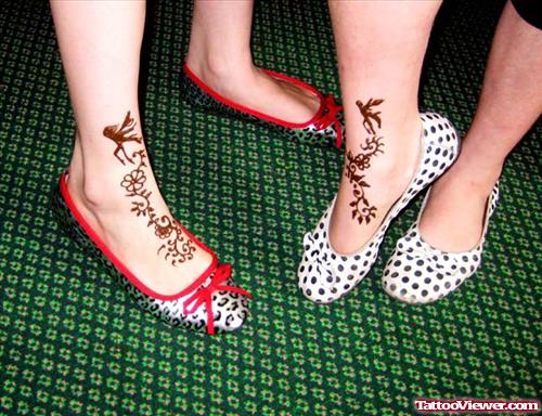 Henna Flowers Tattoo On Foot