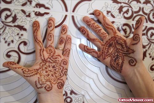 Both Hands Henna Tattoo