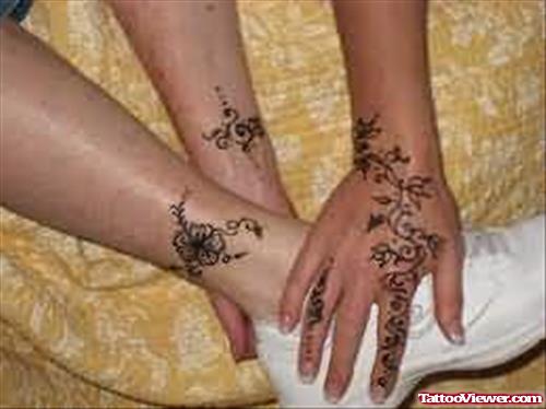 Henna Tattoo On Ankle And Hand