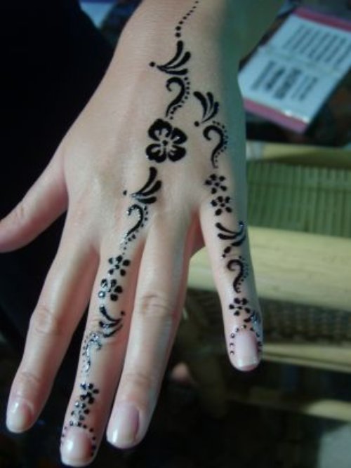 Cute Henna Tattoo On Girl Left Hand
