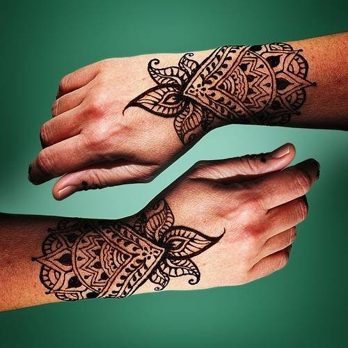 Henna Tattoos On Wrists