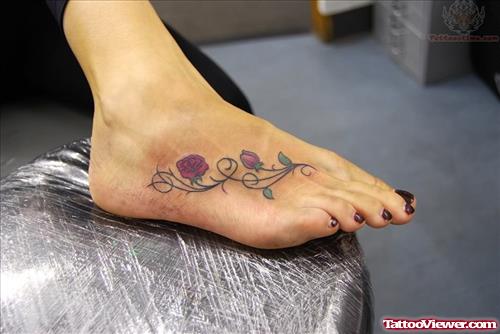 Ivy Rose Tattoo On Foot