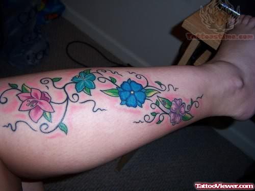 Beautiful IVY Tattoo On Leg