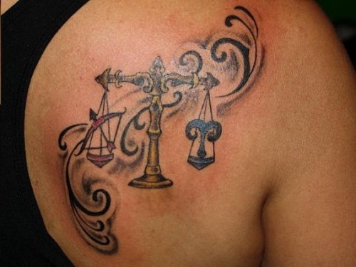 Amazing Justice Scale Tattoo On Right Back Shoulder