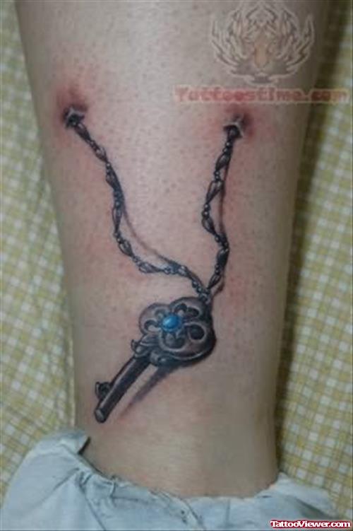 Free Lock and Key Tattoo Design
