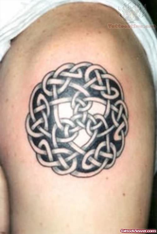 Trendy Celtic Knot Tattoos