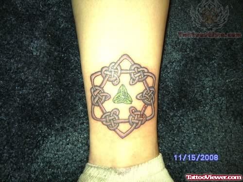 Celtic Knot Tattoo For Leg