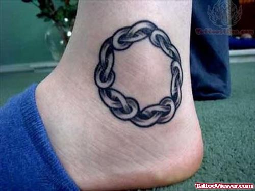 Celtic Knots Chain Tattoos