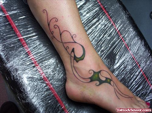 Girl Right Leg Tribal Tattoo