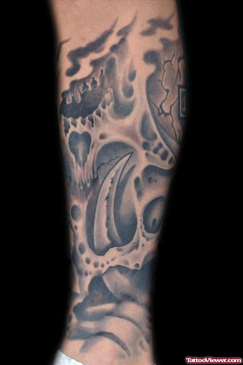 Grey Ink Biomechanocal Leg Tattoo