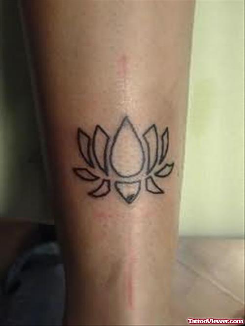 Lotus Outline Tattoo On Leg