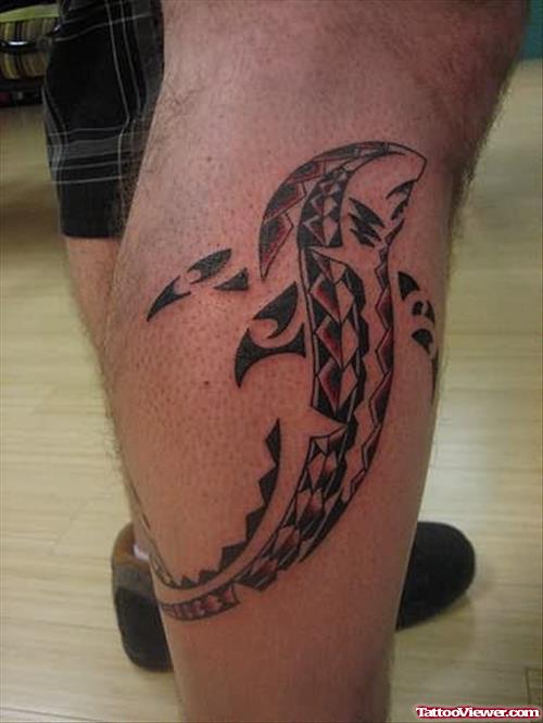 Tribal Fish Design Tattoo On Leg