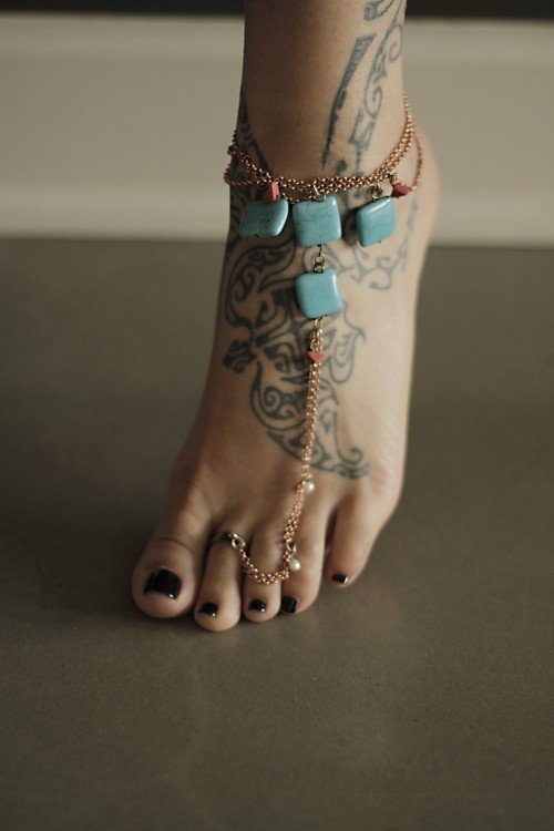 Polynesian Girl Left Leg Tattoo
