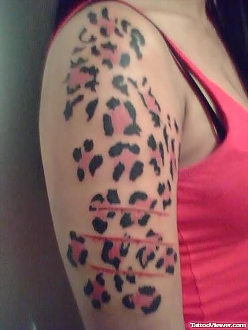 Pink Leopard Tattoo On Shoulder